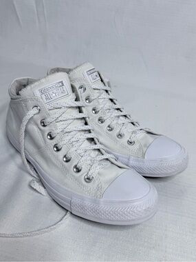 Converse Chuck Taylor All Star Women’s White Madison Size: 10 NOTES